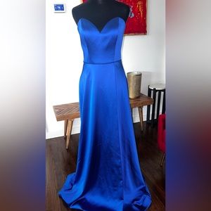 Beautiful electric blue stylish evening gown.